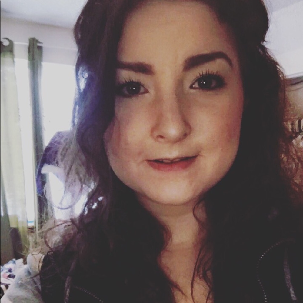 Meet your Posher, Haley